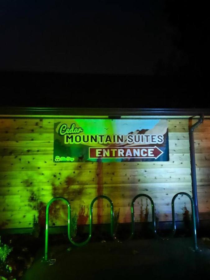 Cedar Mountain -Suite B Grants Pass Exterior foto